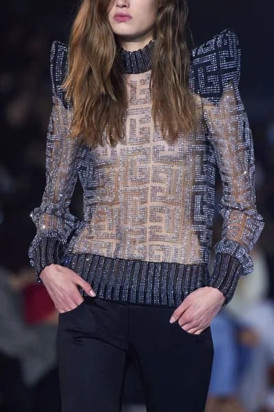 Look 81